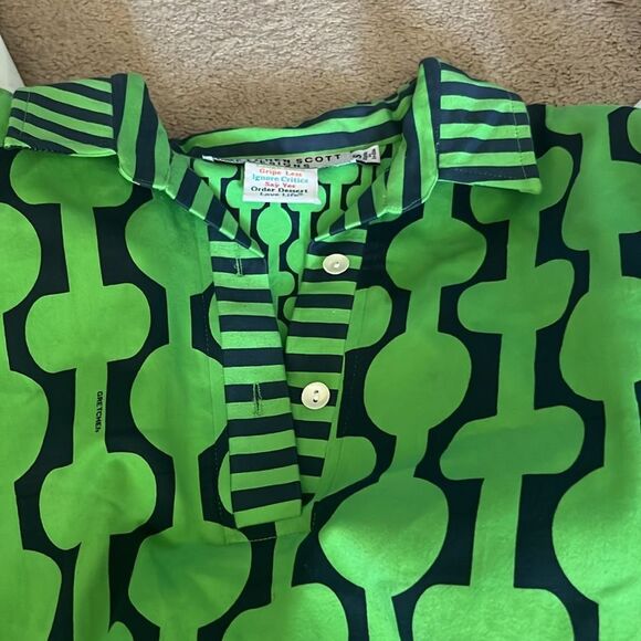 Gretchen Scott green and blue collared top - Picture 7 of 7